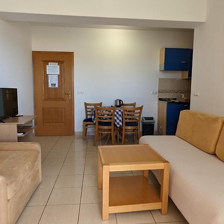 Apartments Vesna Gradac  Zimmer foto